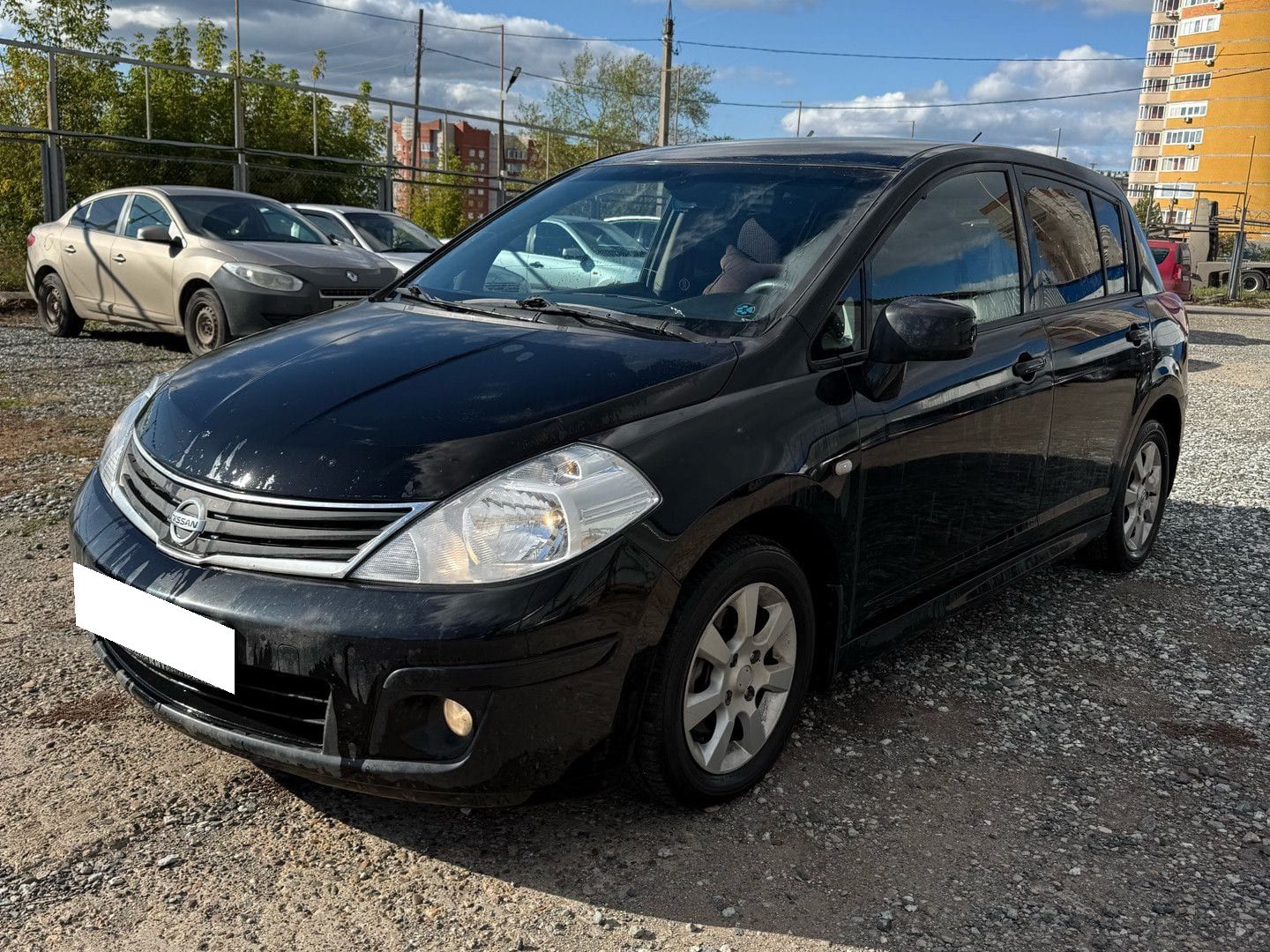 Nissan Tiida Elegance 2010