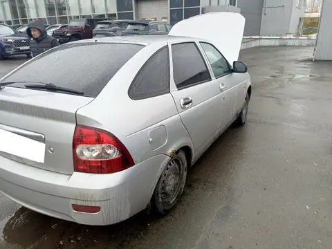 Кузов сзади справа