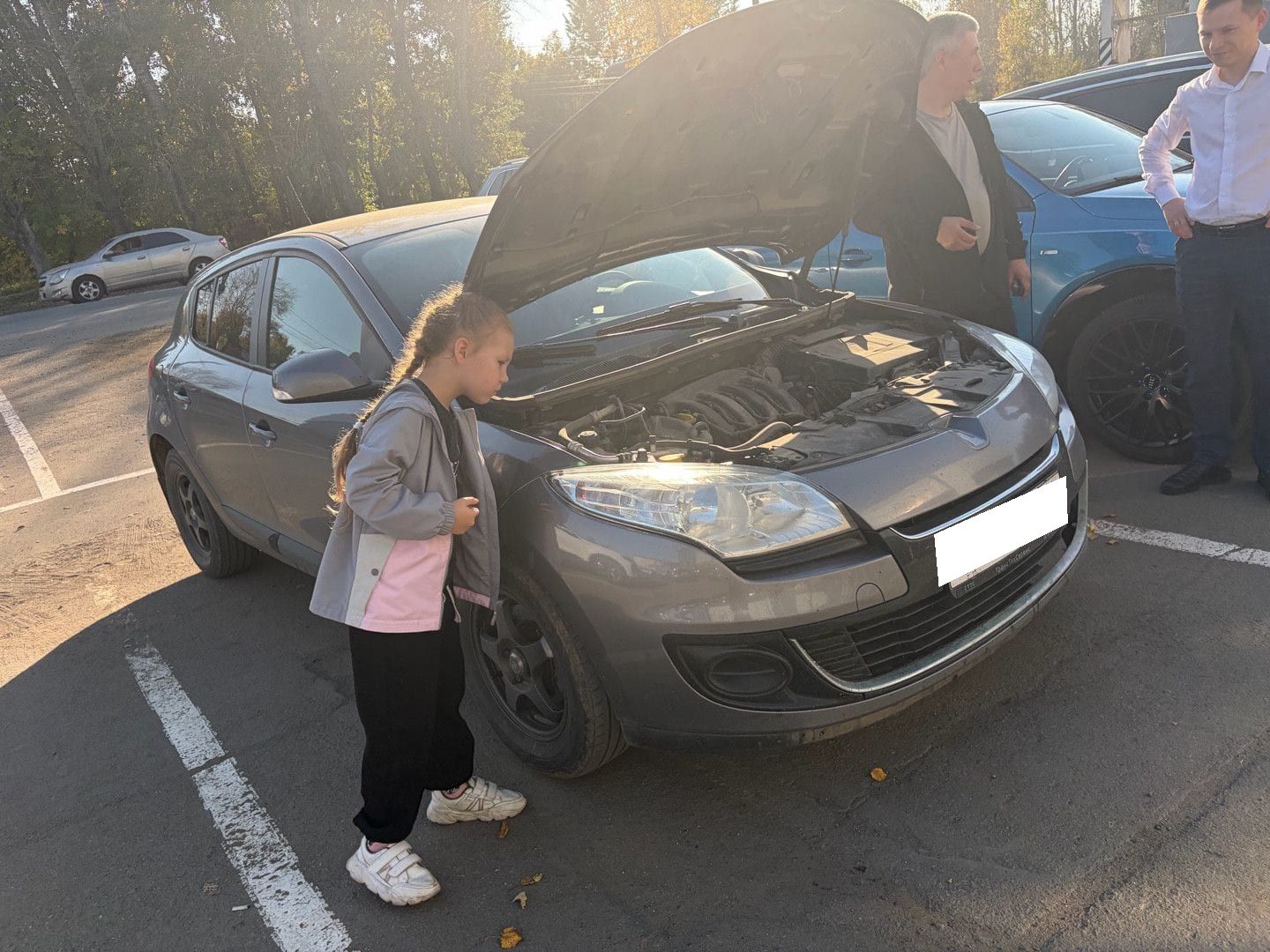 Кузов спереди слева