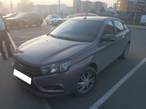Кузов спереди слева