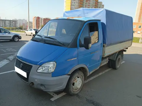 Кузов спереди слева