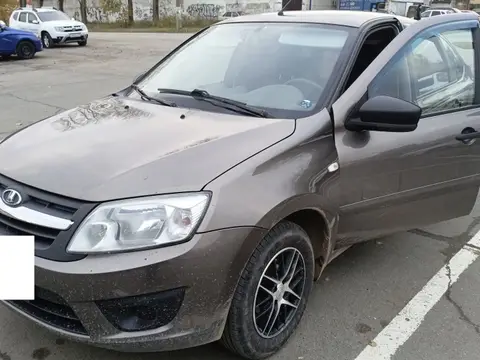 Кузов спереди слева