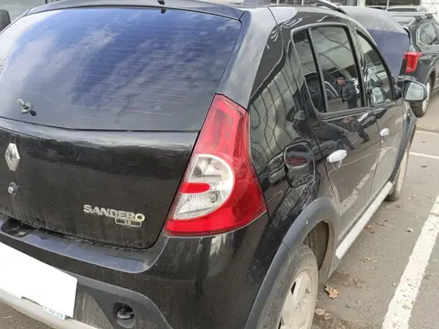 Кузов сзади справа